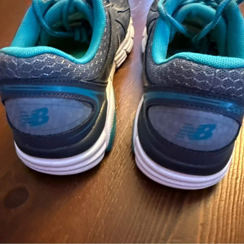 New Balance 560v6 Running Shoes‎ Womens Size 8 Gray Teal Mesh Tech Ride W560LG6